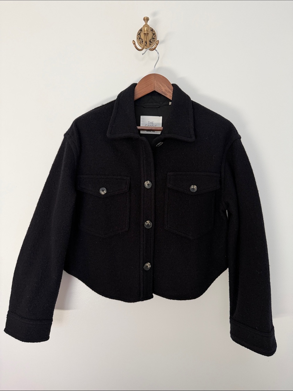 The Ganna - Wilfred Free Wool Cropped Jacket with Flap Pockets - Black Size M
